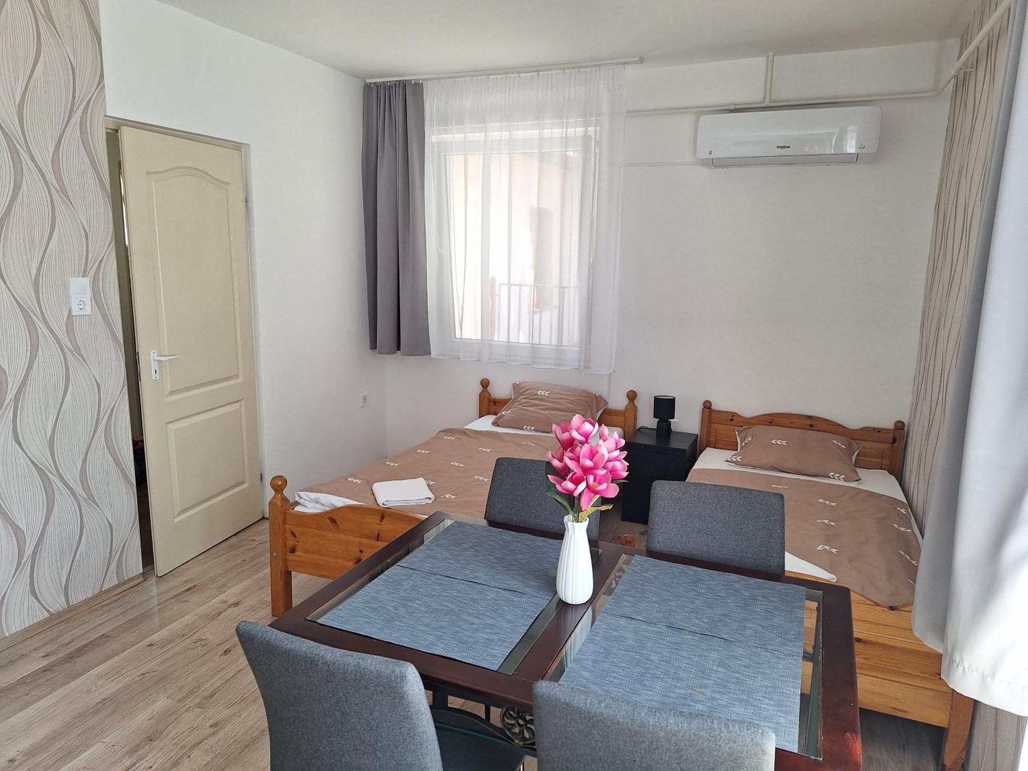 Nikolett Apartman Hajdúszoboszló Extérieur photo